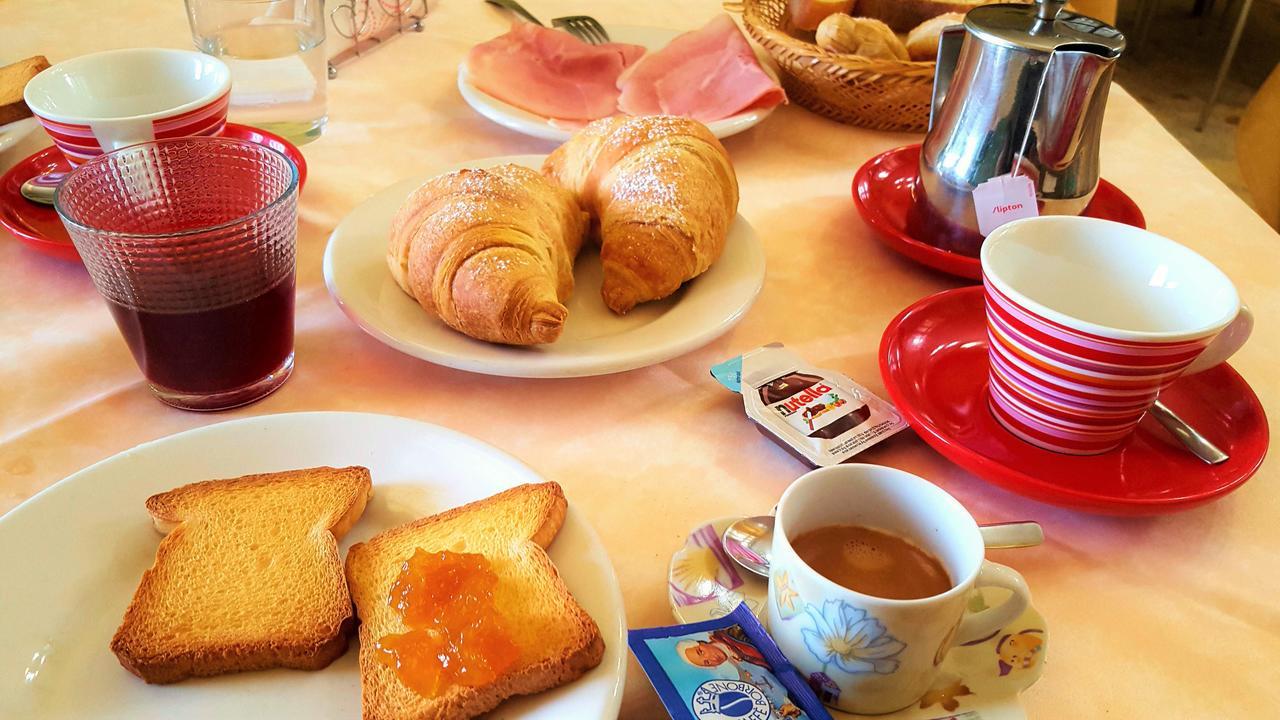 Delle Rose Acomodação com café da manhã Cefalù Exterior foto